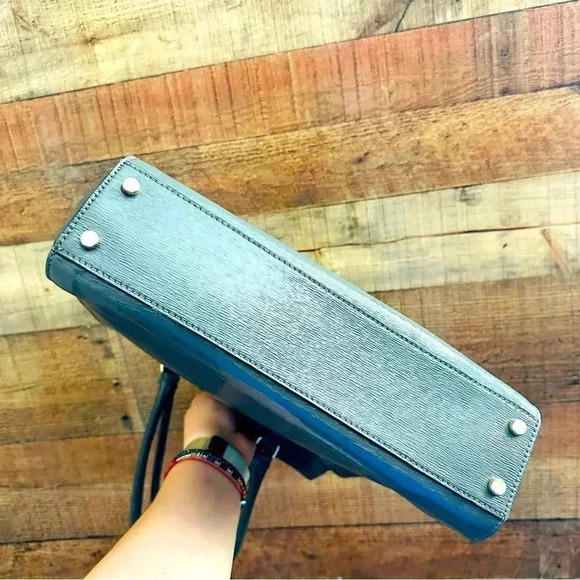 Kate Spade New York Patent Leather Gray Bow Tote - Picture 6 of 11